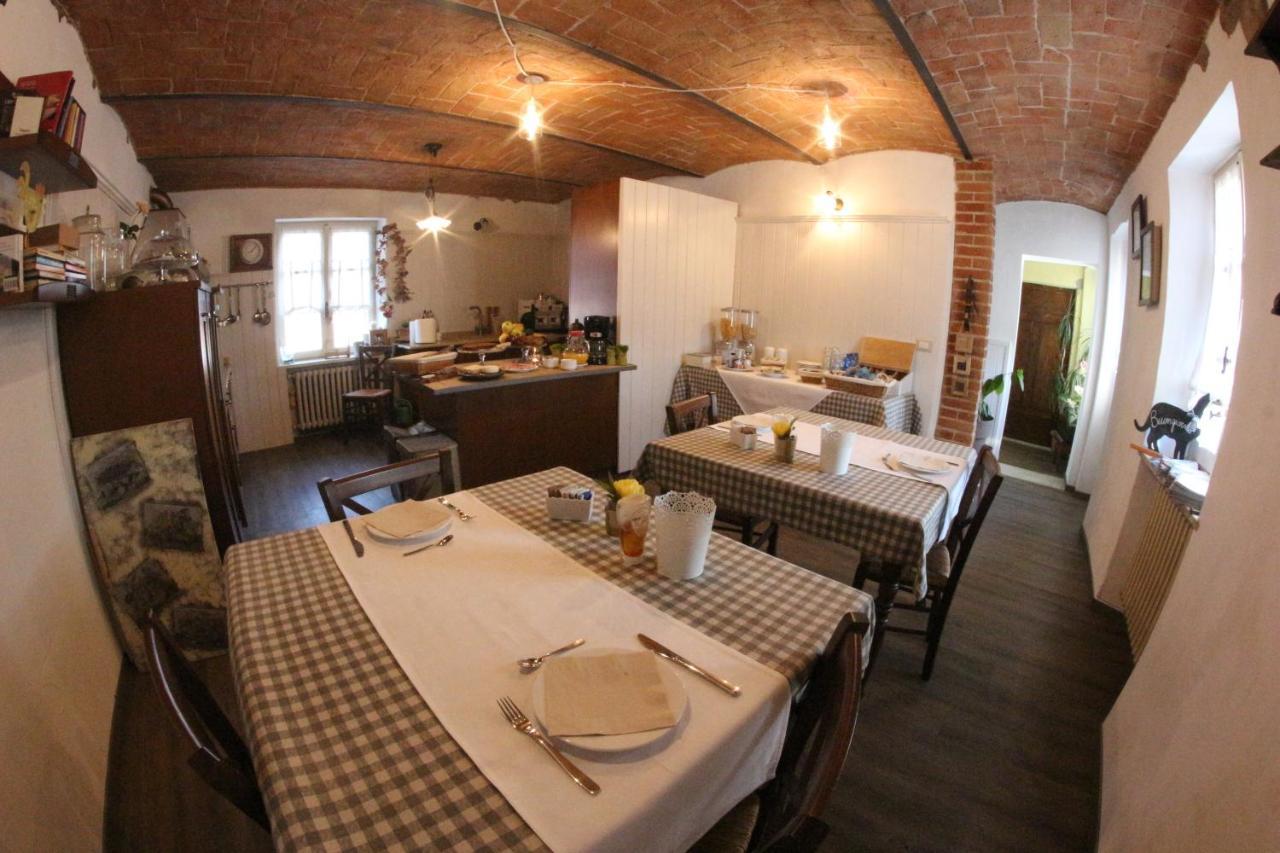 Poggio Dei Farinetti Bed & Breakfast Diano dʼAlba Екстериор снимка